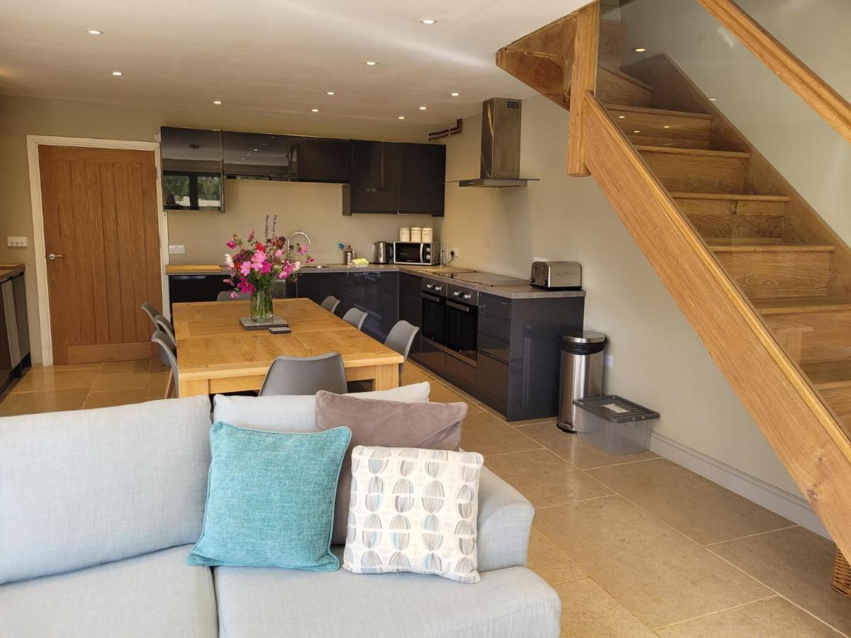 Bay Tree Cottage Accommodation Farthingstone 外观 照片